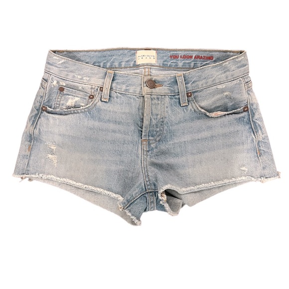 Alice + Olivia jeans collection distressed denim shorts. - Picture 4 of 7